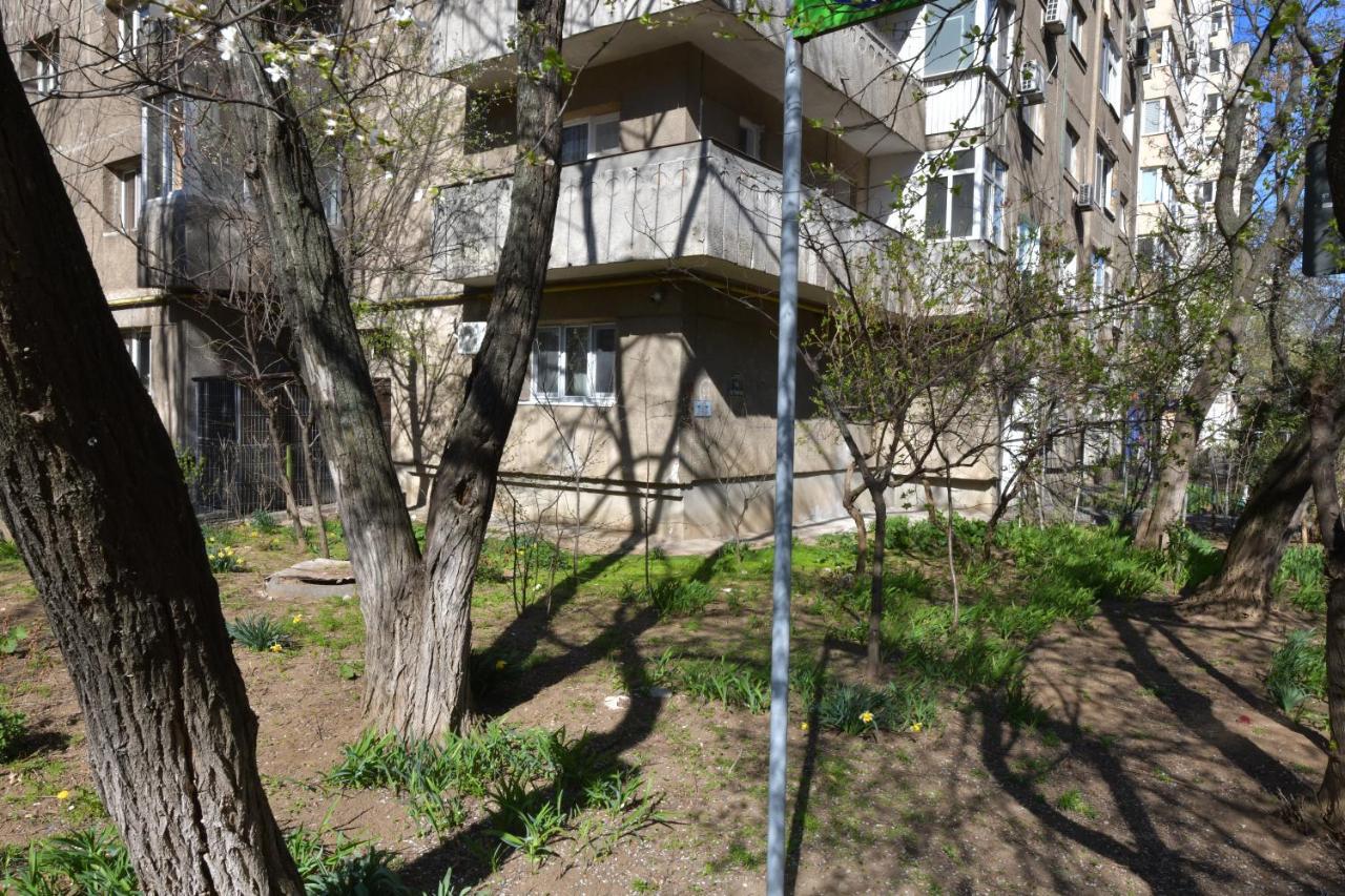 Ferienwohnung Luxury Studio / Ghencea Bukarest Exterior foto